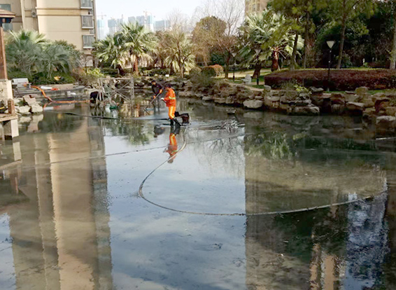 沾益景观池淤泥清理